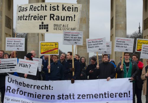 DSC_2409 (adapted) (Image by Digitale Gesellschaft [CC BY-SA 2.0] via Flickr)