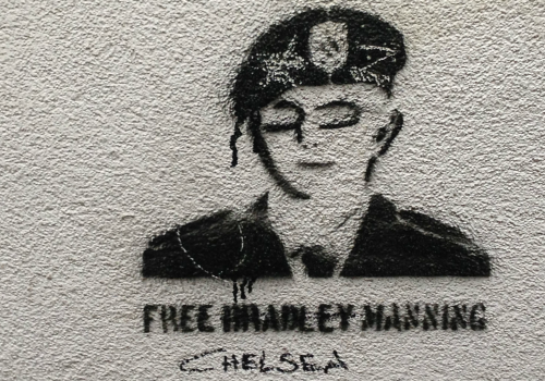 Graffito of Bradley or Chelsea Manning (adapted) (Image by smuconlaw [CC BY-SA 2.0] via flickr)