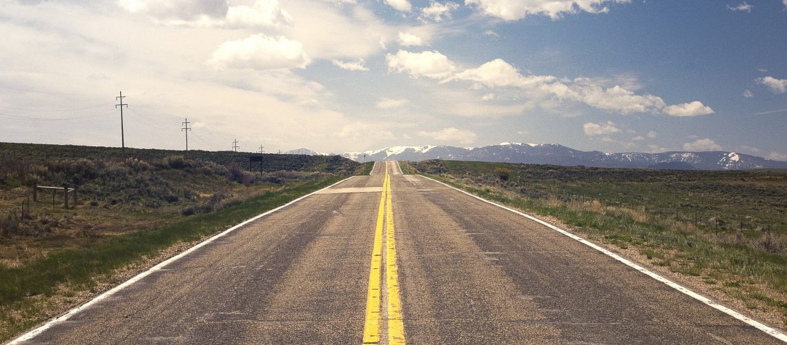 Street (adapted) (Image by RyanMcGuire [CC0 Public Domain] via Pixabay)