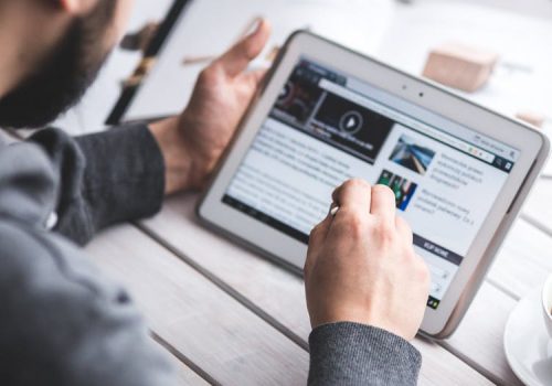 Tablet (adapted)(image by Kaboompics -Karolina [C00]via pexels)