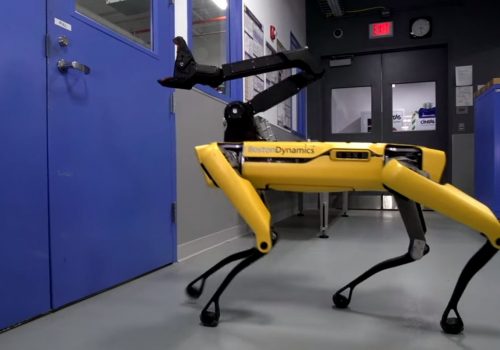 Boston Dynamics Spot Mini (Screenshot by Lisa Kneidl)