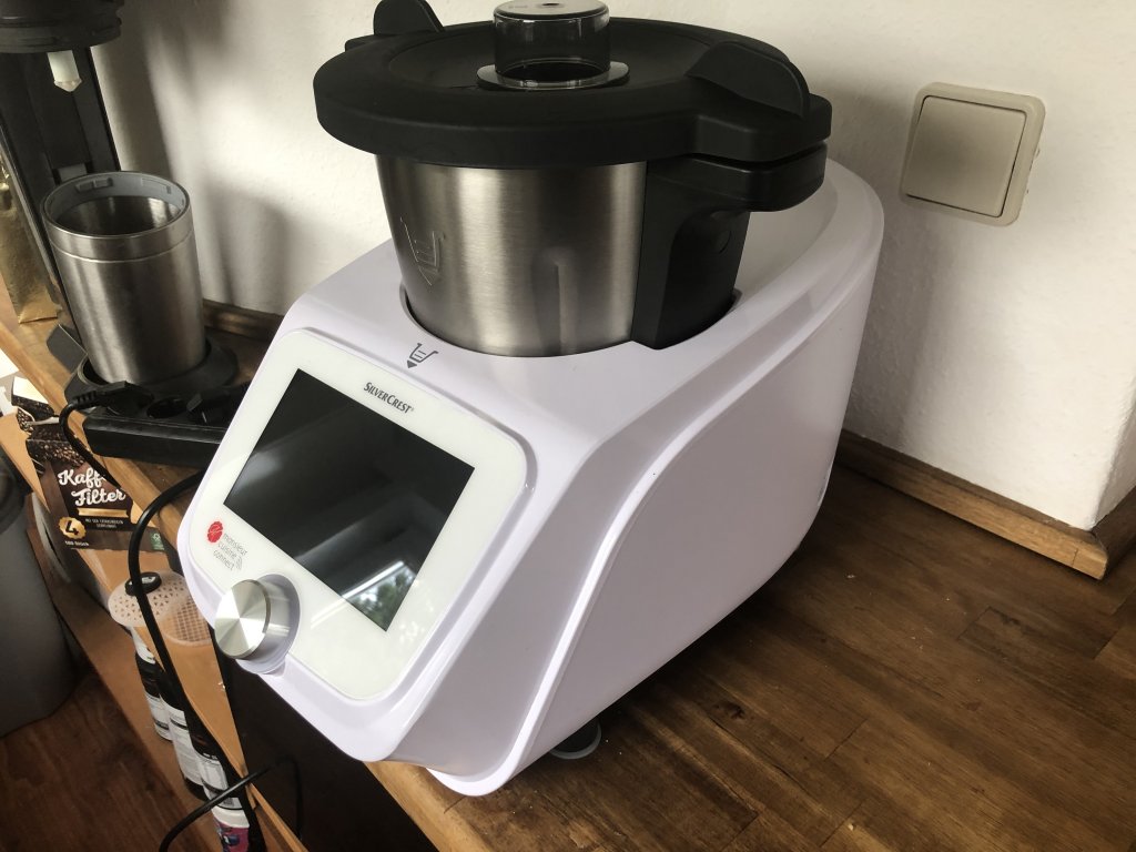 Thermomix TM6 vs. Monsieur Cuisine Connect