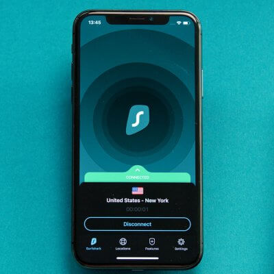 Surfshark VPN auf einem Smartphone